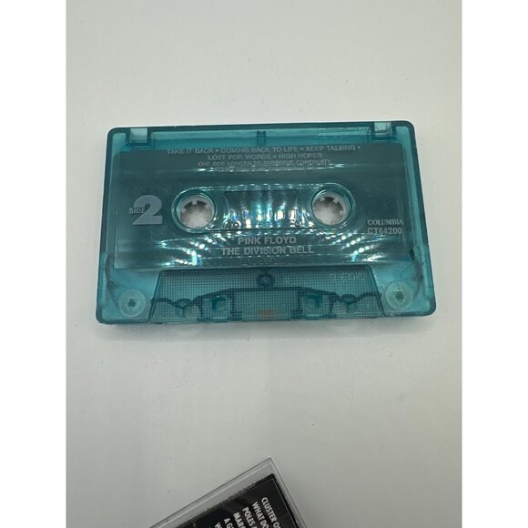 Pink Floyd "The Division Bell" 1994 Cassette Tape  Original Blue Shell  Includes - Picture 3 of 6